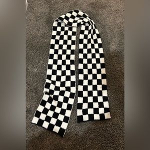 FUN AND FUZZY CHECKERBOARD SCARF